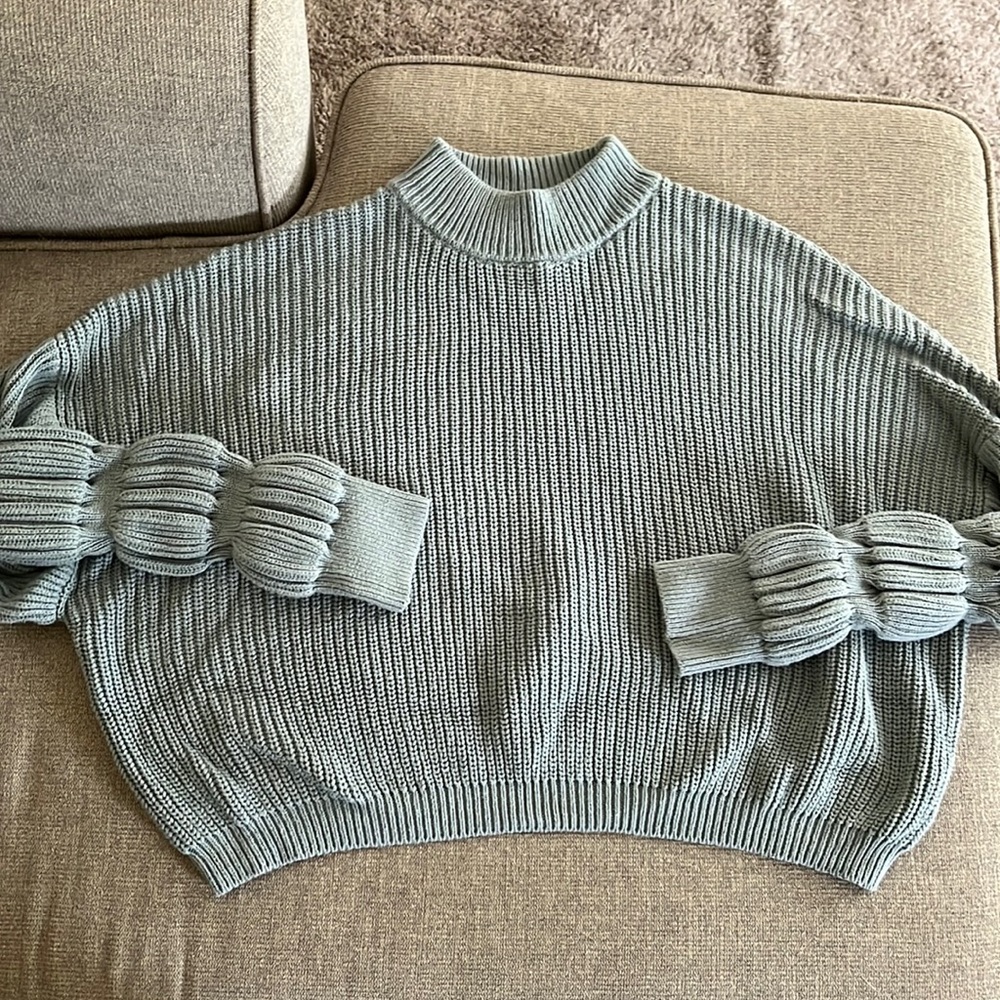 Boxy sweater